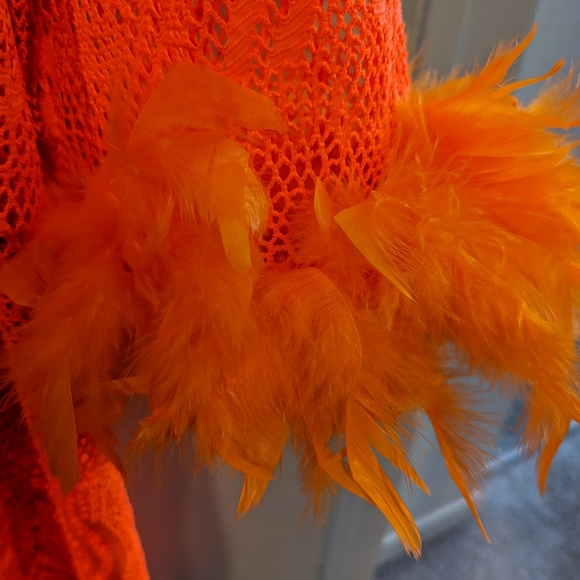 NWT Zelie for She feather trimmed, orange lace/crochet duster Fit Large to 4X - Picture 5 of 6
